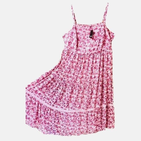 TORRID Plus Size Maxi Chiffon Lurex Baby Rose's Tiered Pink Dress - Picture 10 of 16